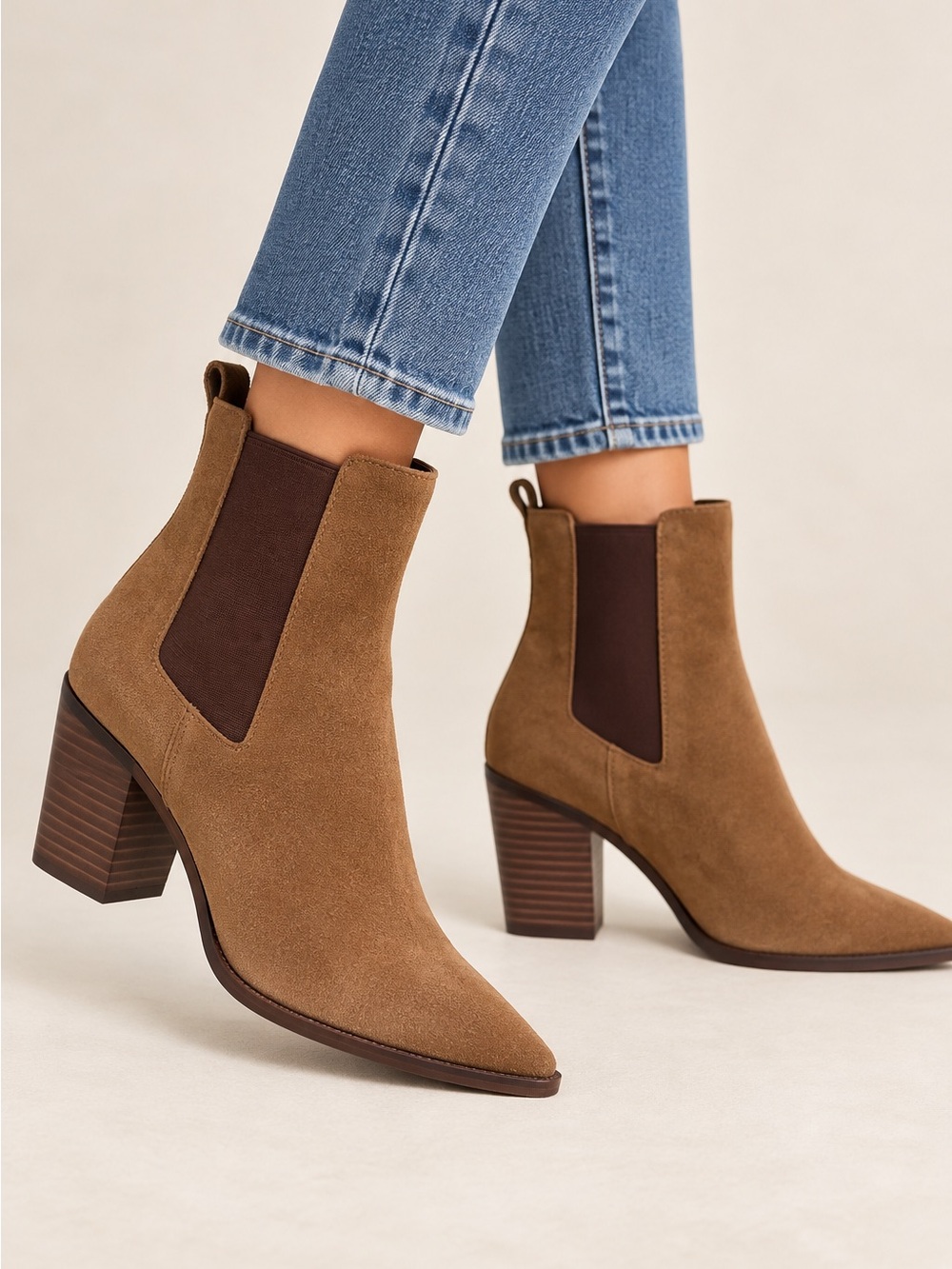 261. Dolce Vita Women's Tan Suede Chelsea Ankle Boots - Stylish Block Heel